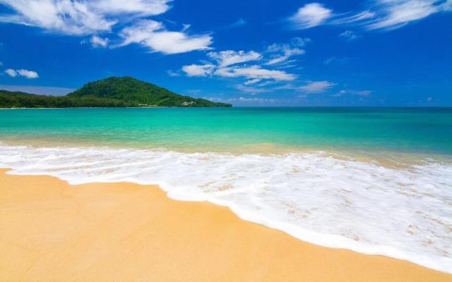 Phuket Sirinapha Resort