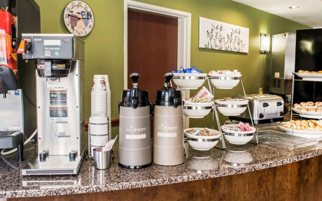 Sleep Inn & Suites Virginia Horse Center