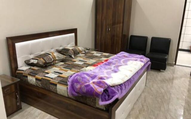 Shivam Lodge