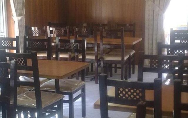 Hotel Habira