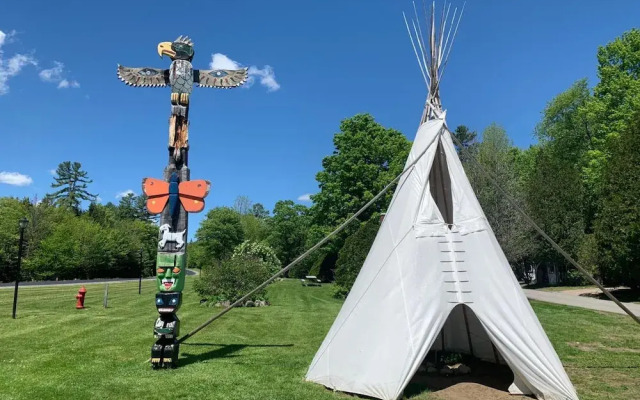 Indian Head Resort
