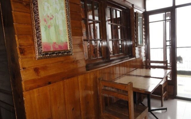 Hotel Grace Inn