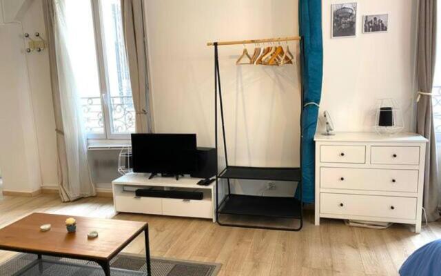 My Trip in Paris - Temple