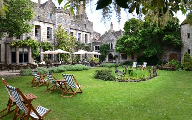 The Close Hotel