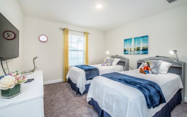 Dog Leg Drive Villa Champions Gate