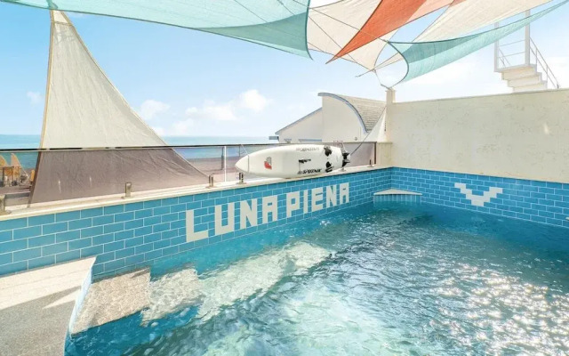 Gyeongju Luna Piena Poolvilla