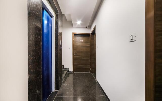 Capital O 41587 Hotel Airport Inn One