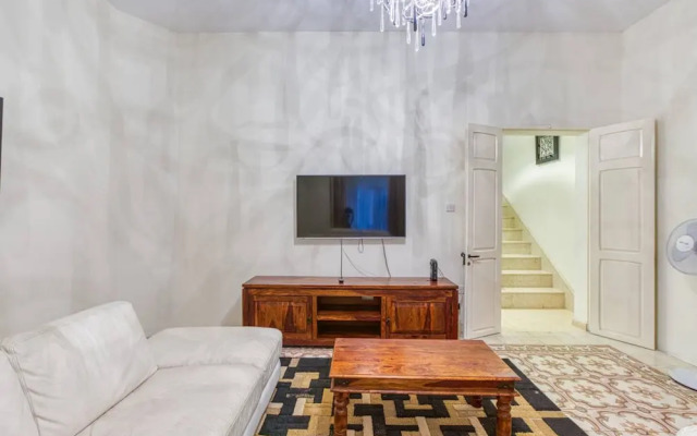 St James the Traditional 4-bed Townhouse Terrace