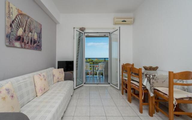Yiannis Studios