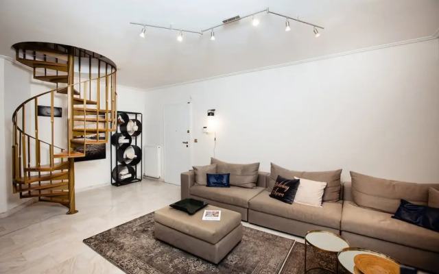 South Blue Tranquil Villa