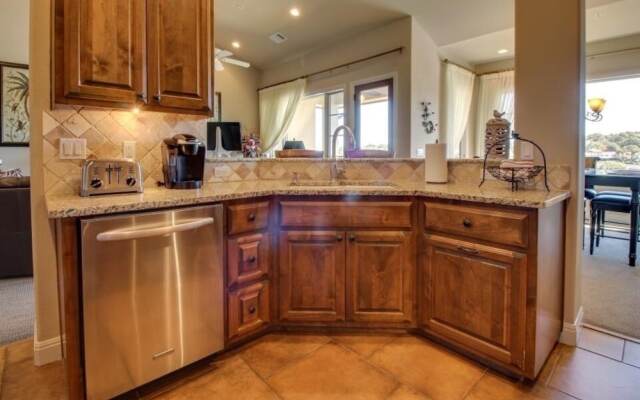 Living Local Lakeway Cove 2 Bedroom Condo