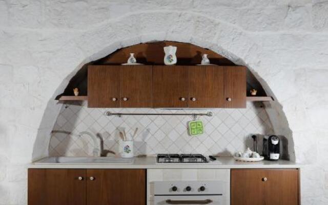Trulli Arco Antico