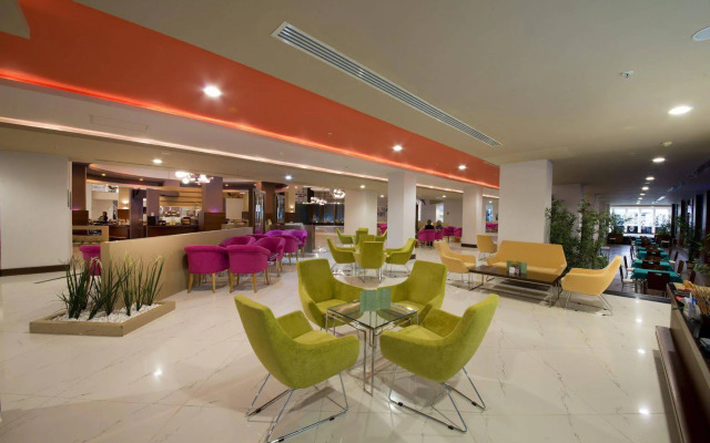Limak Lara De Luxe Hotel - All Inclusive