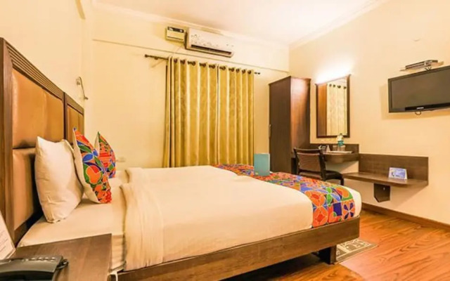 Fabhotel Sri Krishna Suites