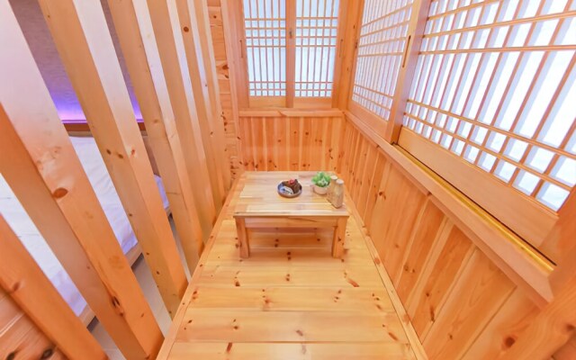 Pocheon CHW Hanok Pension