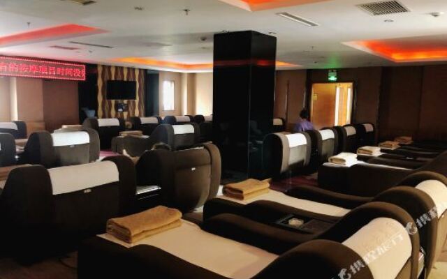 Yinpu Bathing Hotel (Yanbian University Wanghongqiang Branch)