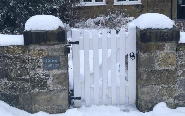 Scalby Grove Cottage