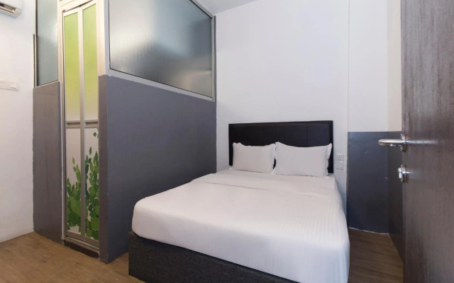 OYO Rooms Jalan Kuchai Maju 11