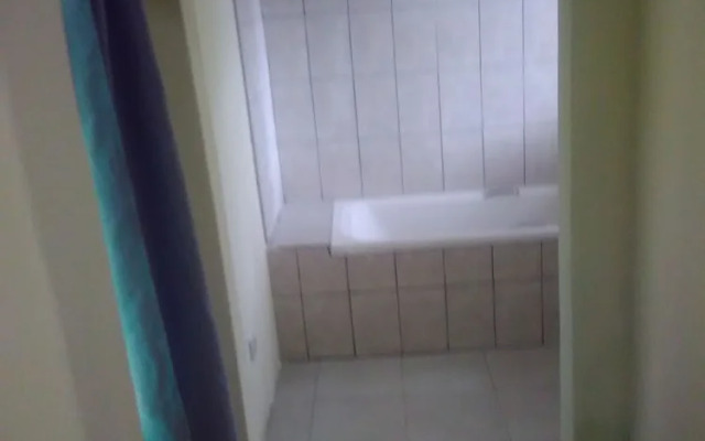 Breeze Guest House