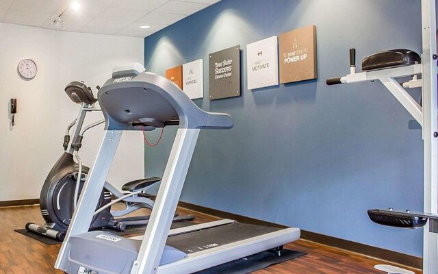 Holiday Inn Cheshire - Southington by IHG