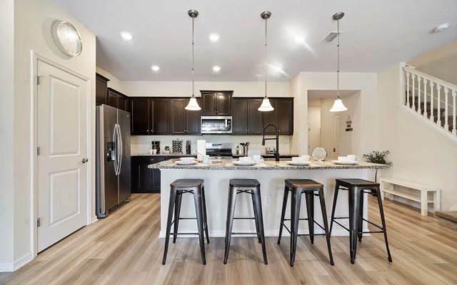 4646 Terrasonesta Drive