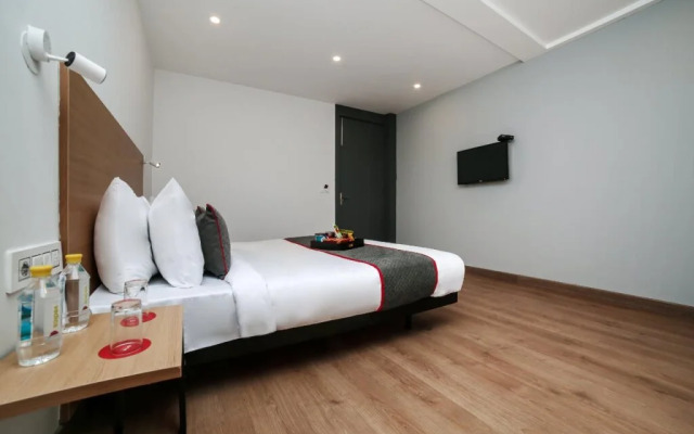 OYO Townhouse 068 Sohna Road 2