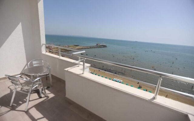 Perandor Beach