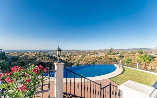 49-La Paz-Hacienda With Breathtaking Views in Mijas!