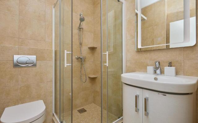 Hedera Estate, Villa Hedera III