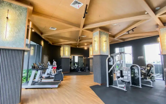 Highest Value Studio Room At Collins Boulevard Apartment
