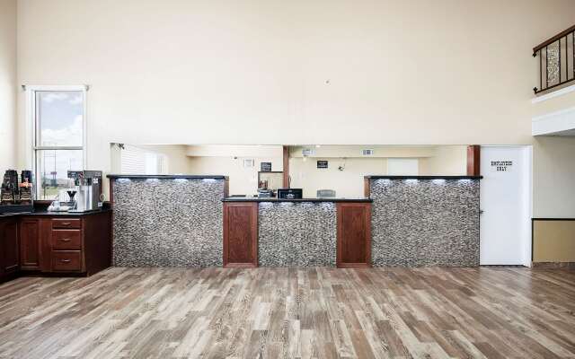 Super 8 by Wyndham Elk City