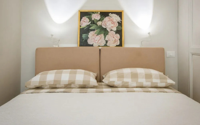 Pandolfini Courtyard