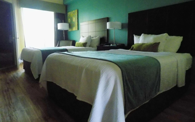 Best Western Plus Deerfield Beach Hotel & Suites