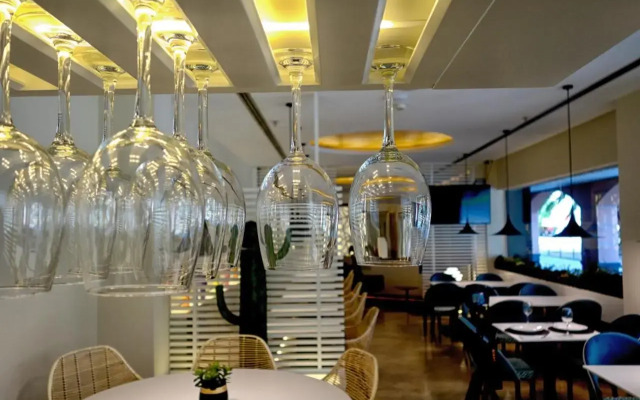 Hotel Vertice Sevilla