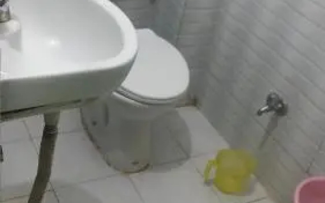 Natraj Inn P Guest House