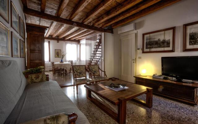 Ca' della Corte Flats