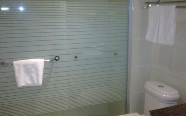 GreenTree Inn Gaoyou Tonghu Road Beihai Express Hotel