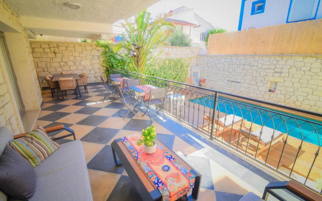 9 Alacati Boutique Hotel