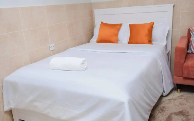 Room-sappire Suits- Cozy Room With Own F
