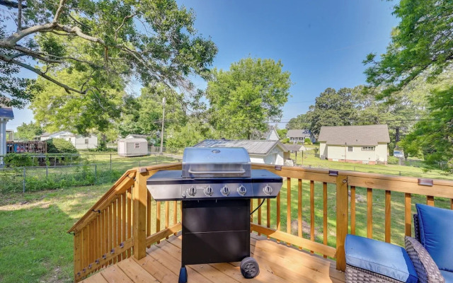 Updated Greenville Home w/ Backyard!