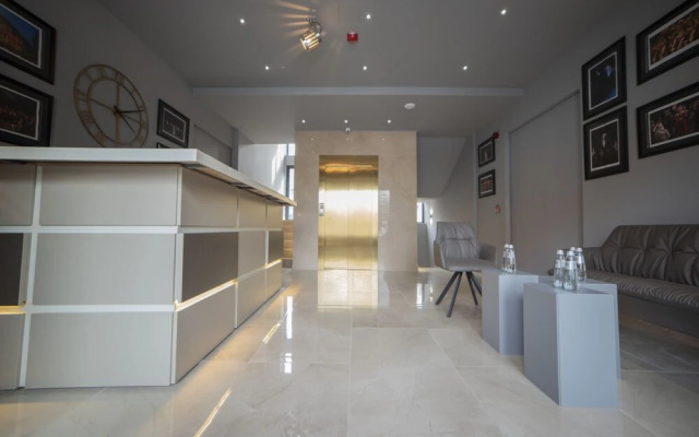 Hotel Opera