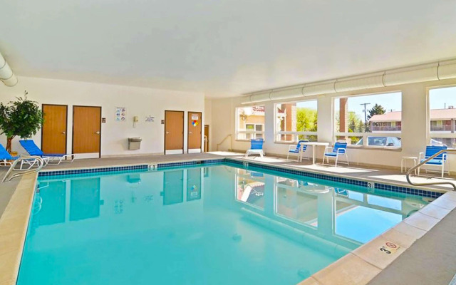 Magnuson Hotel Manitou Springs