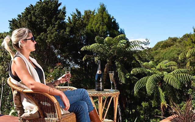 Waoku Lodge
