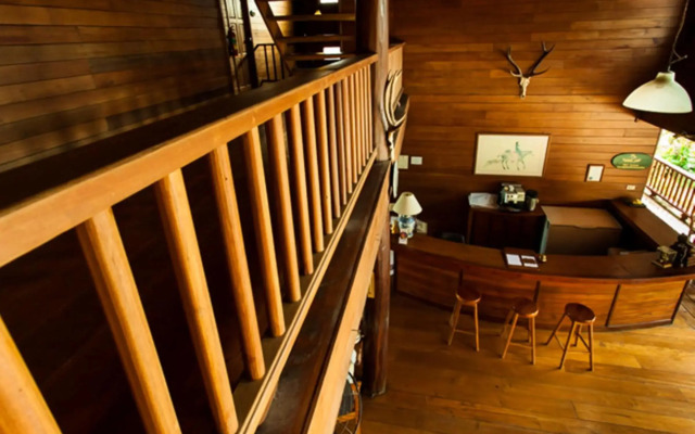 Riverhouse Hotel - The Teak House