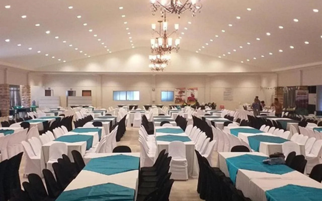 Acacia Hotel Bacolod