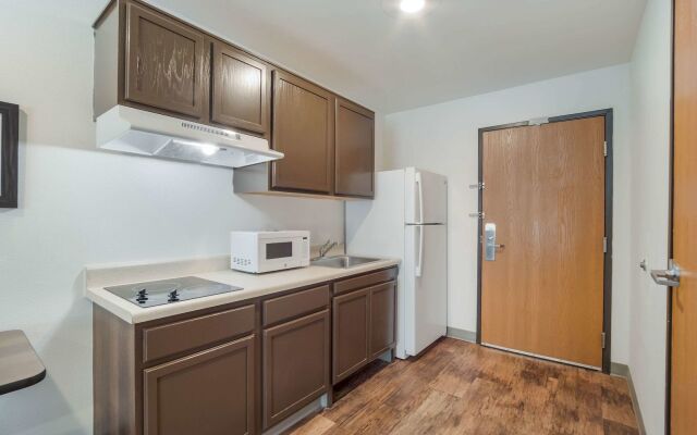 WoodSpring Suites North Charleston Airport I-526