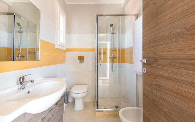 2206 Perla del Boncore by Barbarhouse