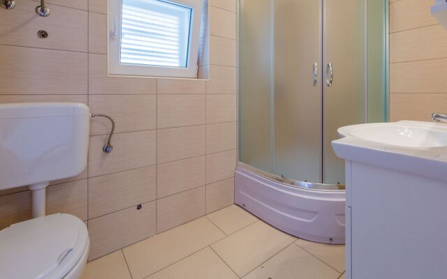 Apartment Tomica - open pool: A4 dvoetažni Novi Vinodolski, Riviera Crikvenica