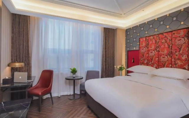 Metropolo Hotels  Nanjing Zhongshanling Scenic Area Qilinmen Metro Station Branch