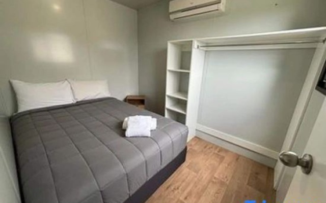 Heatherbrae Holiday Village